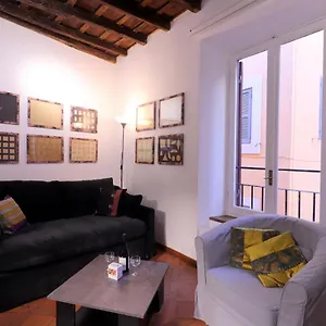 lovely-navona-apartment.it-romehotels.com/